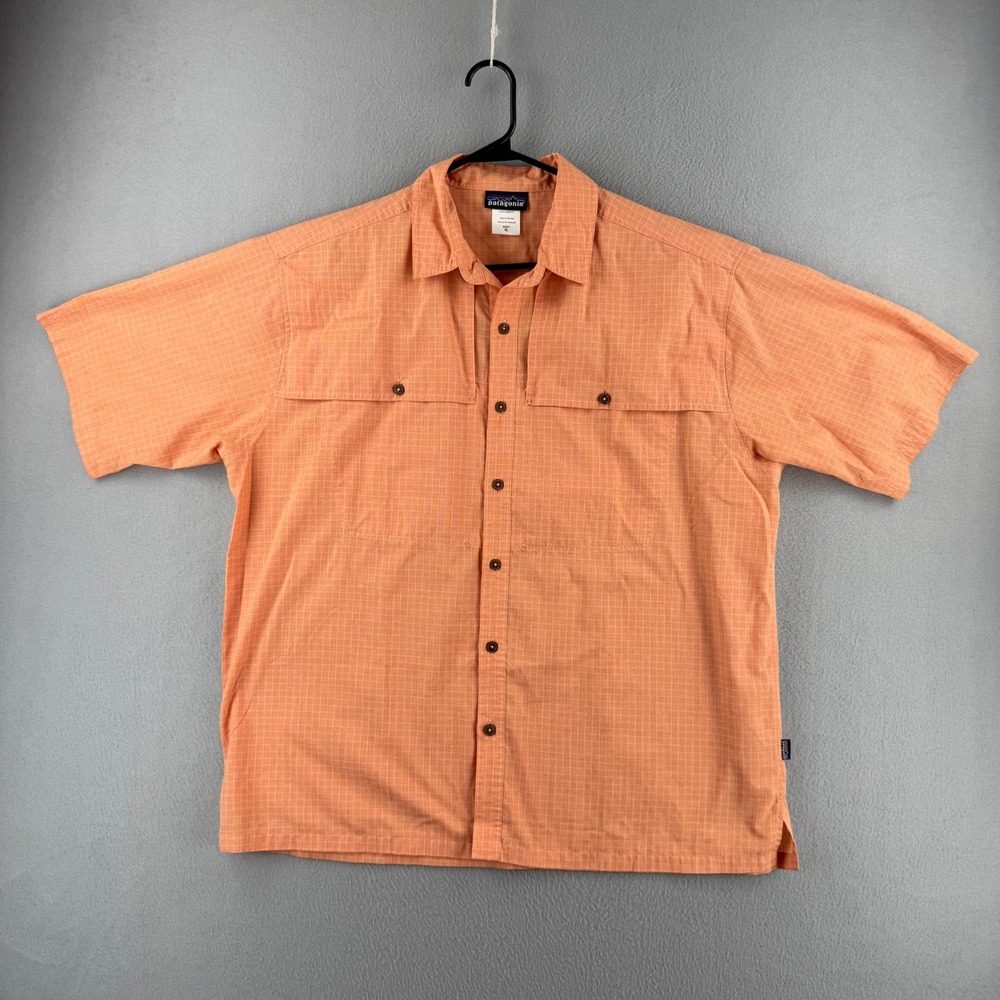Patagonia Shirt Mens XL Salmon Pink Cotton Fishing Outdoor Button Up
